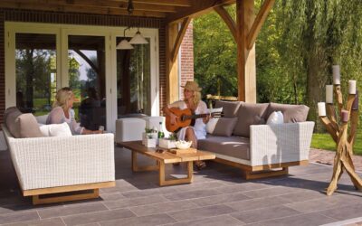 Indoor Meets Outdoor: Extending Your Living Space